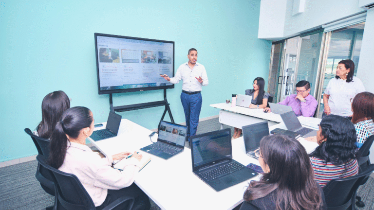 automatizacion-de-procesos-operativos-en-empresas-digitales-it-nova